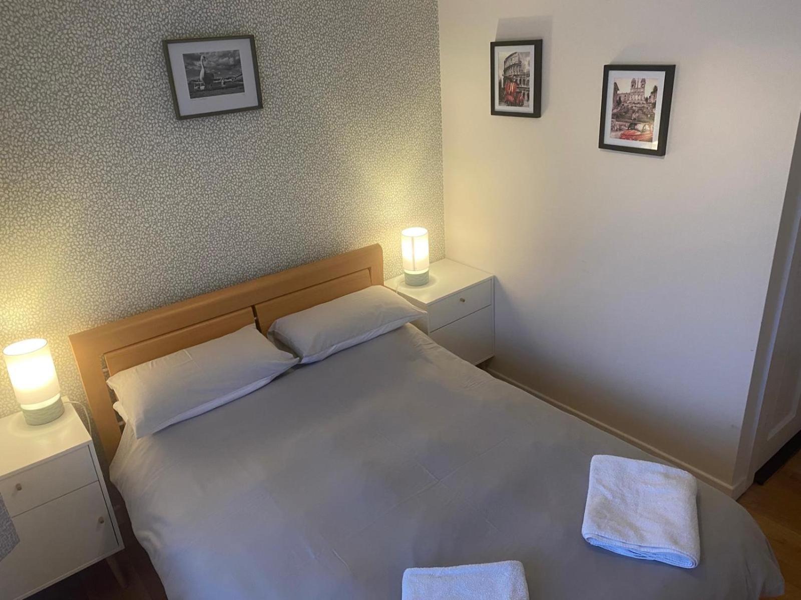 Beautiful One Bedroom Apartment In Galway City Exterior foto
